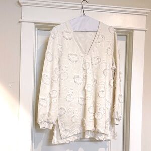 Beautiful Pearl by Lela Rose Embroidered V-Neck Top XL